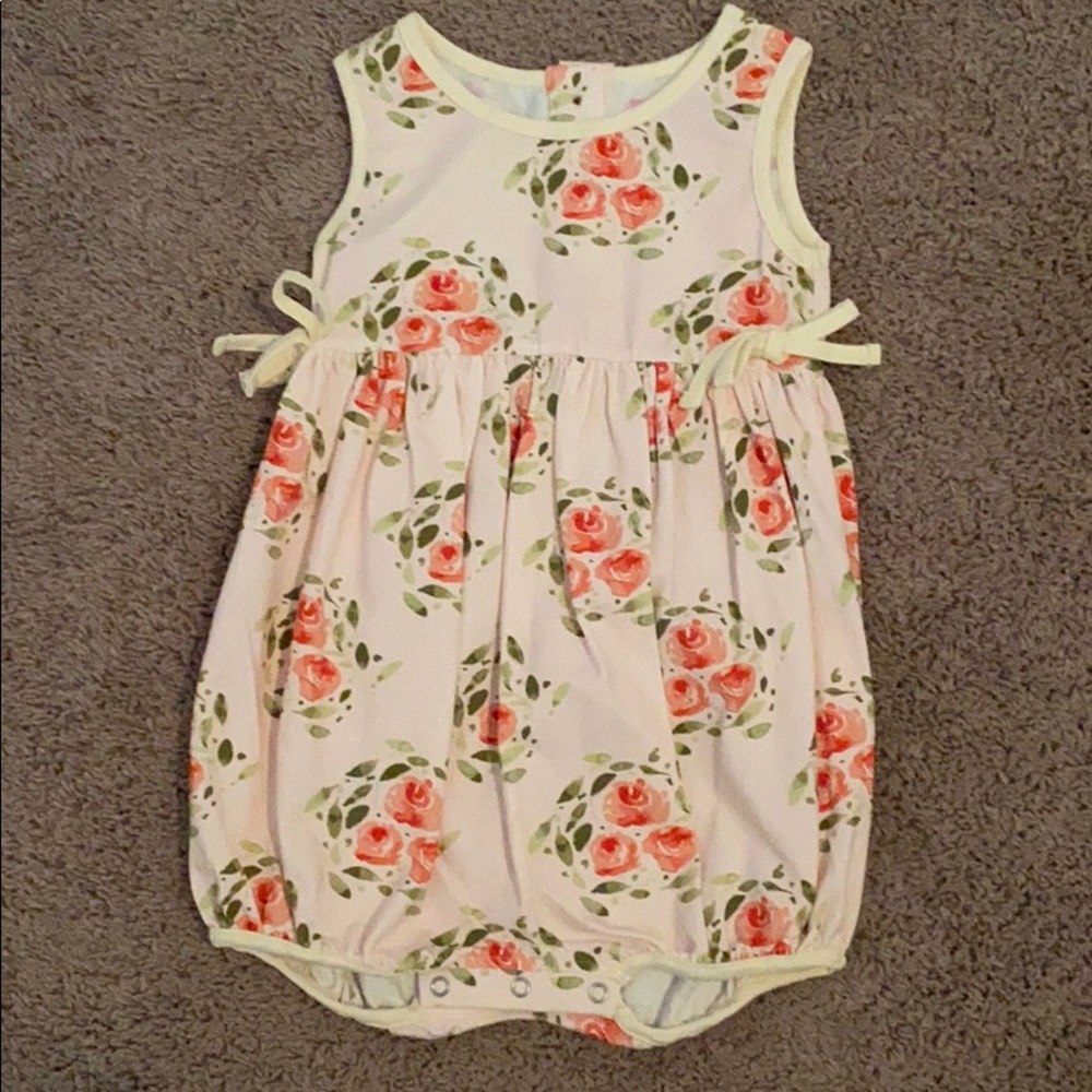 Beautiful floral romper!